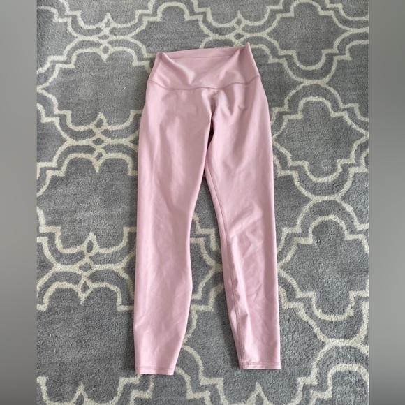 ALO Yoga Pants - Alo Yoga 7/8 Air Lift Leggings Size S Pink